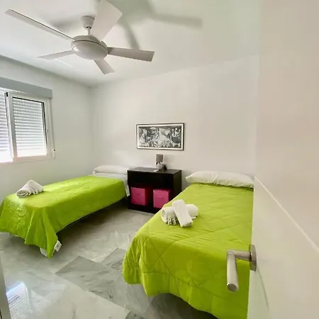 Expoholidays- Primera Linea Con Parking Incluido Apartment *