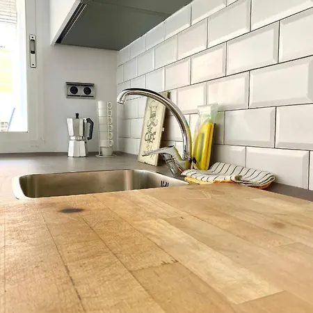Apartment Expoholidays- Primera Linea Con Parking Incluido *