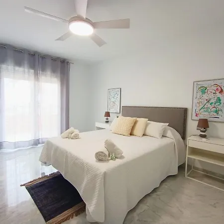 Apartment Expoholidays- Primera Linea Con Parking Incluido *